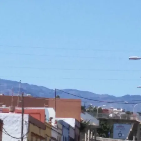 Casa El Drago - Gran Canaria ホームステイ *